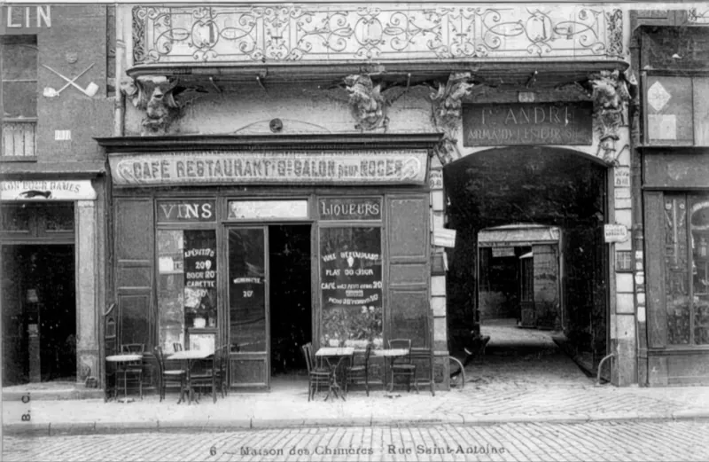Rue Saint-Antoine