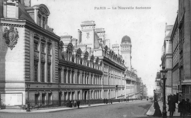 Rue Saint-Jacques et la Sorbonne