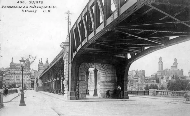 Pont de Bir-Hakeim