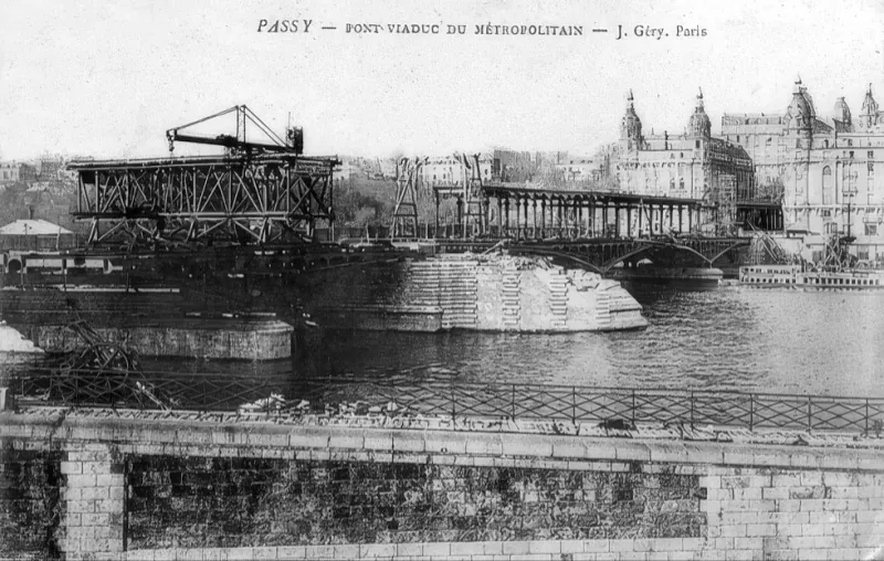 Pont de Bir Hakeim