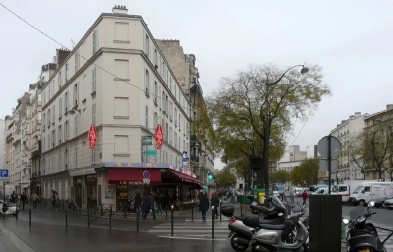 Angle avenue de Versailles et rue Boileau