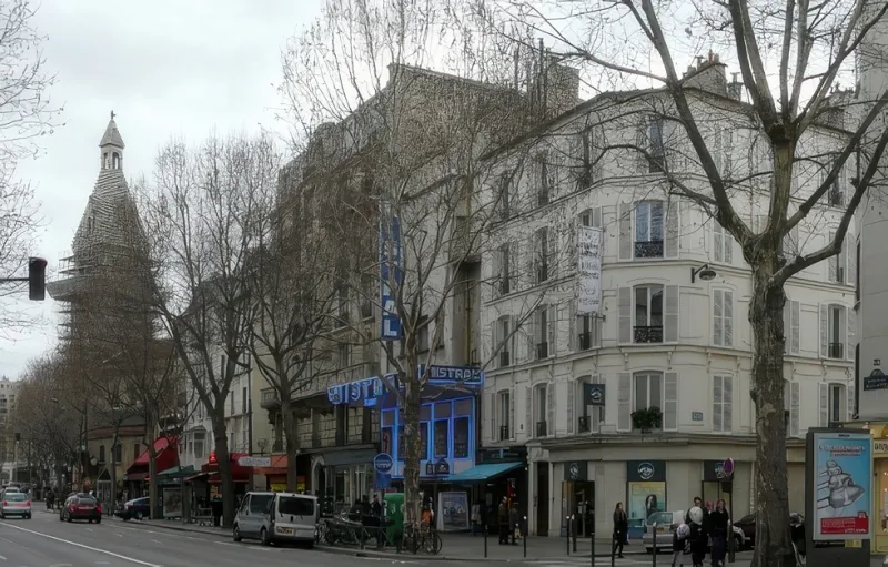 Angle avenue du général Leclerc et de la rue Thibaud