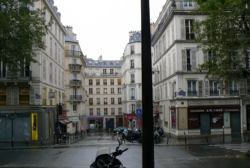 Angle boulevard Beaumarchais et rue Saint-Sabin