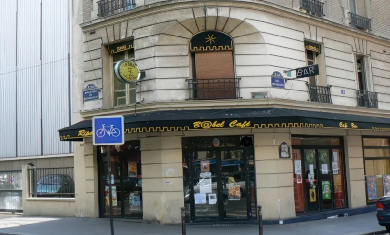 Angle boulevard de Ménilmontant et rue des Bluets