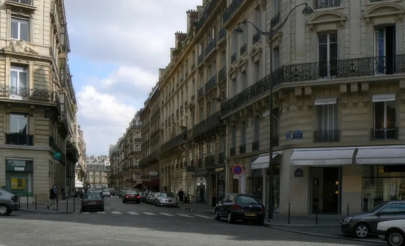 Angle rue de la Trémoille et avenue Georges V