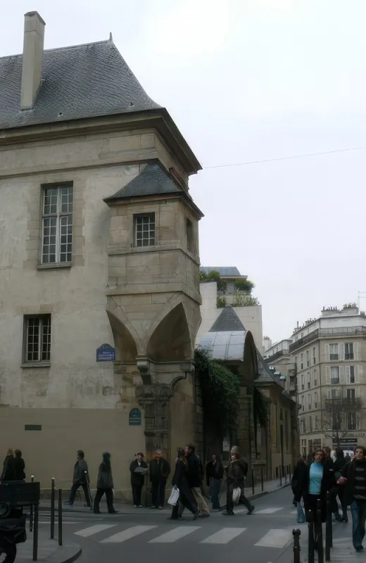 Angle rue des Francs Bourgeois et rue Pavée