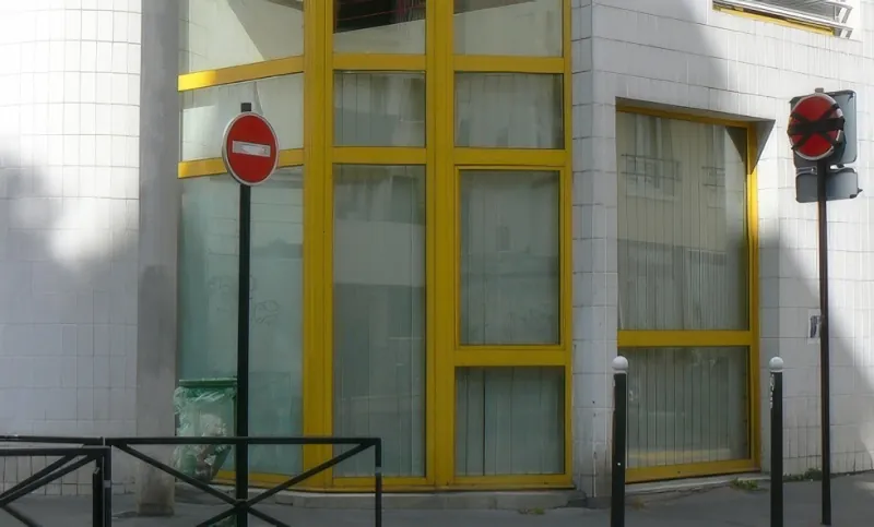 Angle rue des Solitaires et rue de la Villette