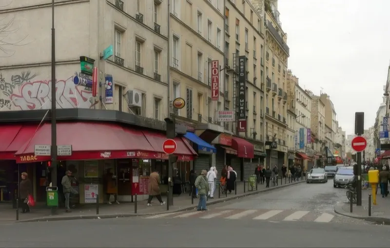 Angle rue du faubourg du Temple et avenue Parmentier