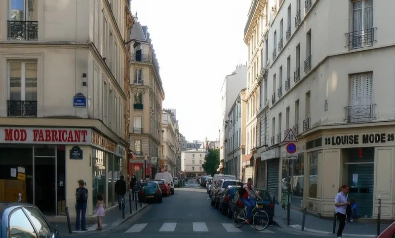 Rue Froment