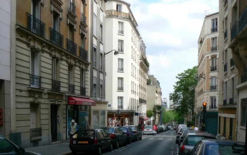Angle rue de la Chine et rue Orfila