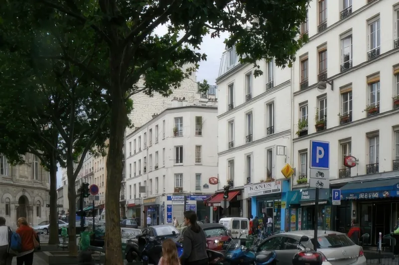 Angle rue Saint-Maur et rue de l'Orillon