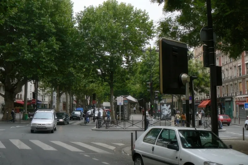 Métro Alexandre Dumas