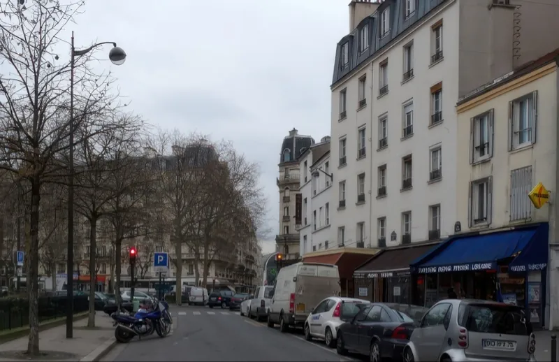 Square Courteline