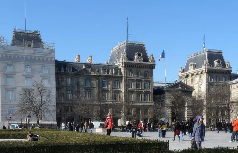 Caserne de la Cité