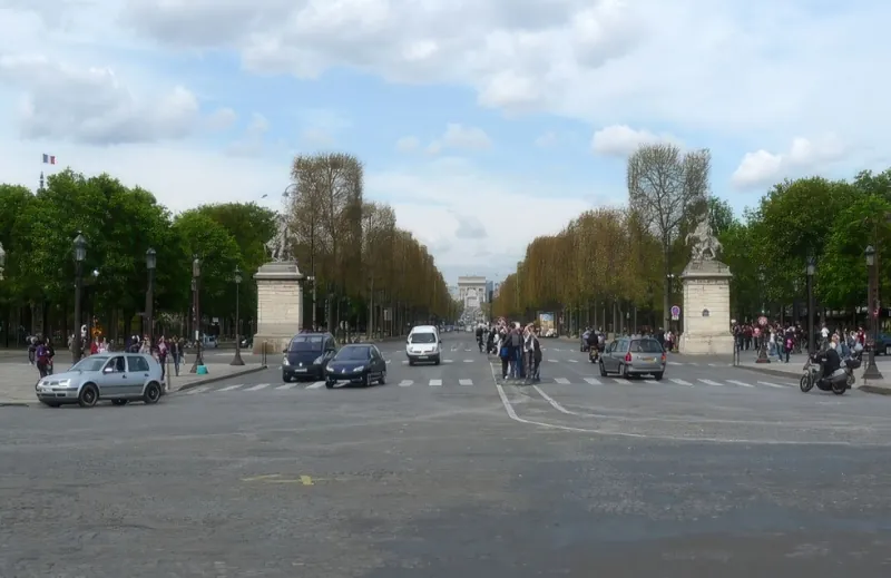 Champs Elysées