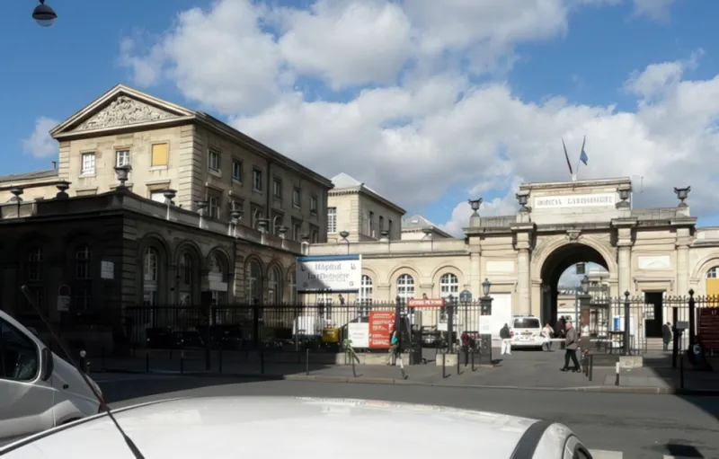 Hôpital Lariboisière