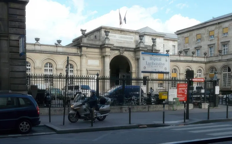 Hôpital Lariboisière