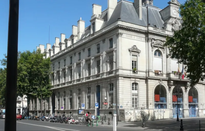 Place Léon Blum