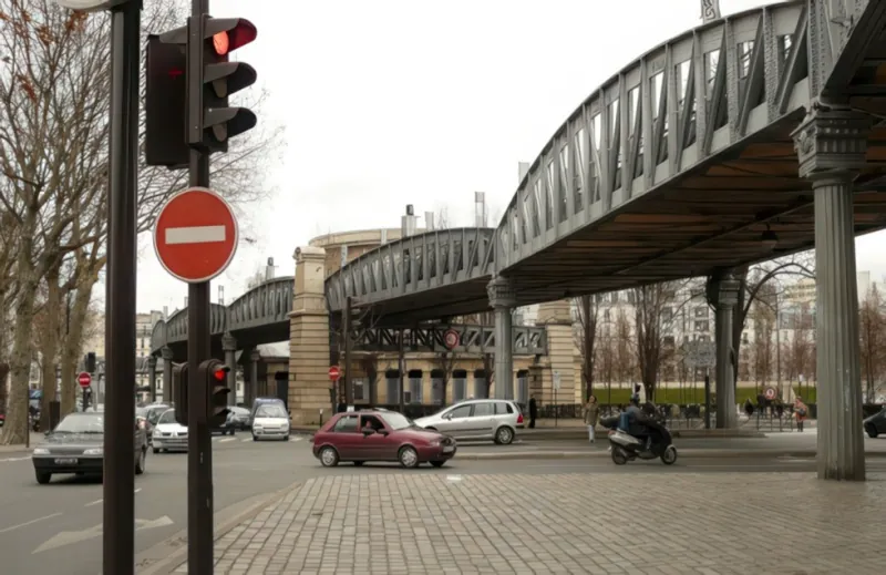 Station de métro Jaurès