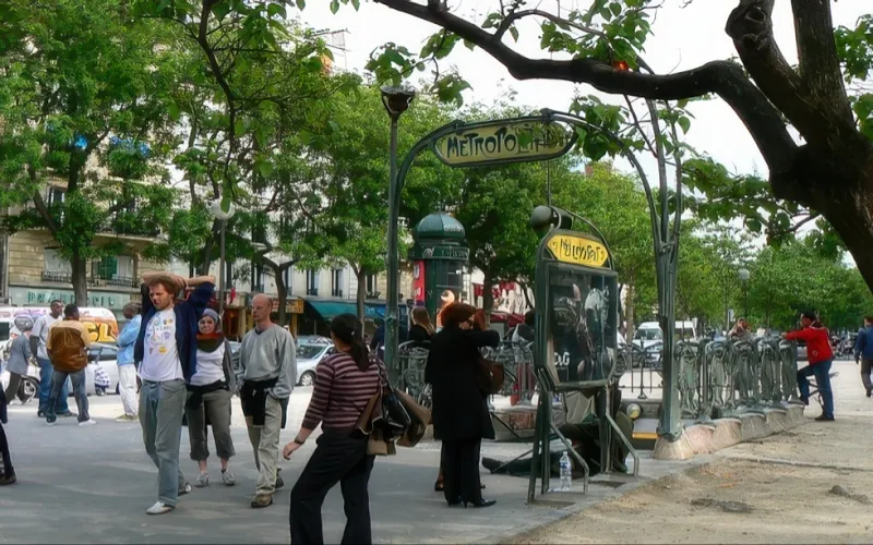 Métro Ménilmontant
