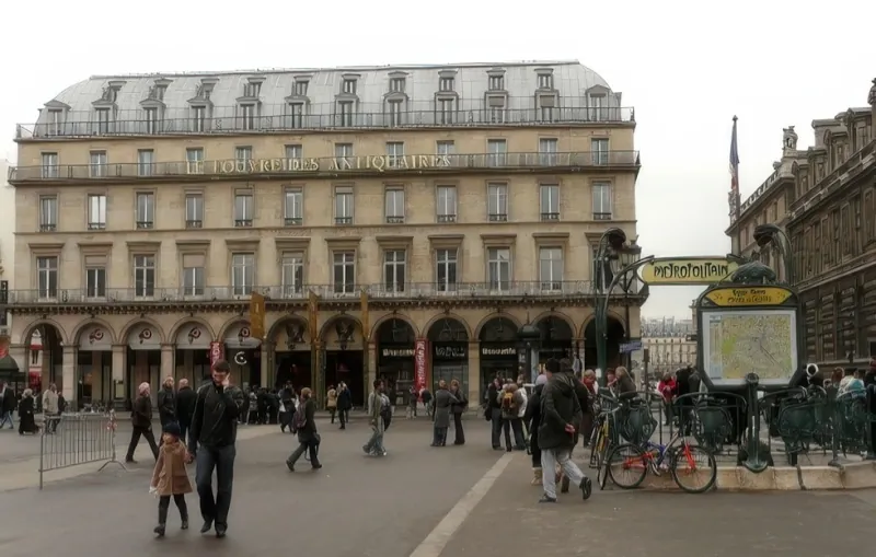 Métro Palais Royal