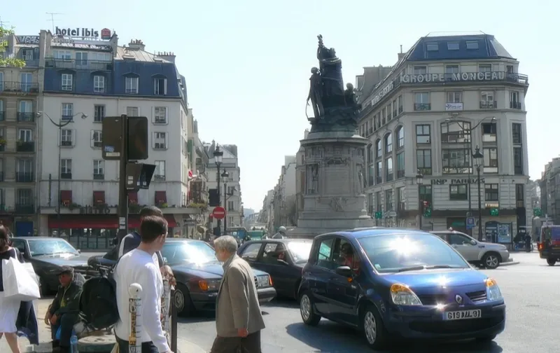 Place de Clichy