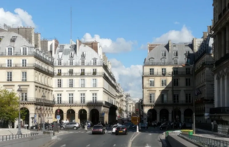 Place des Pyramides