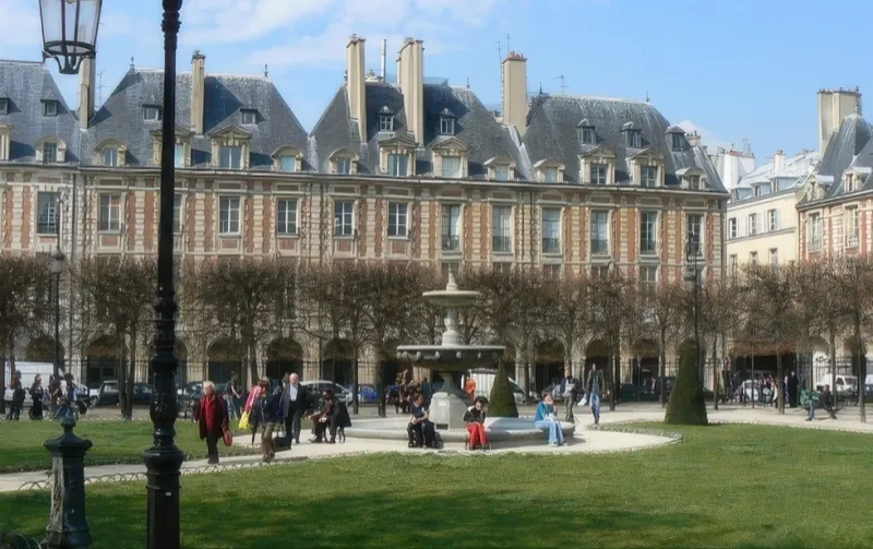 Place des Vosges