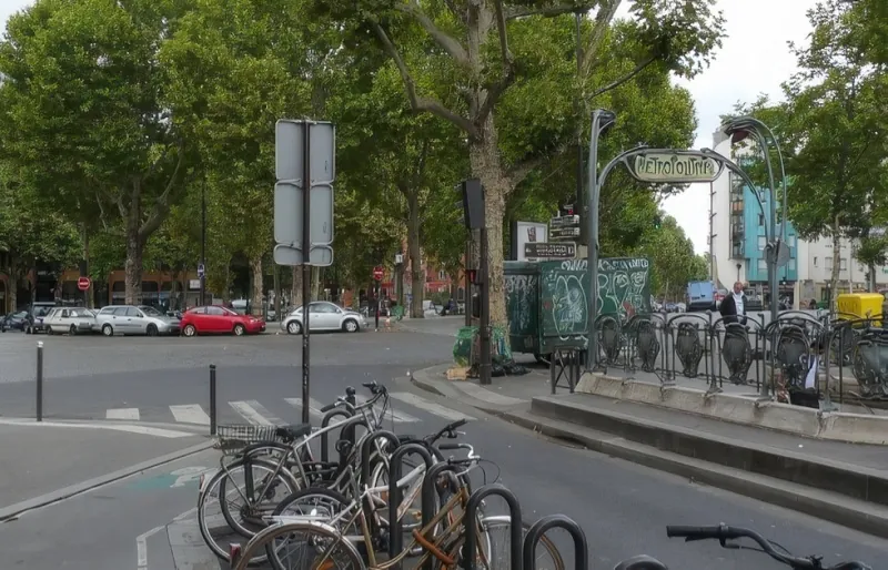 Place du Colonel Fabien