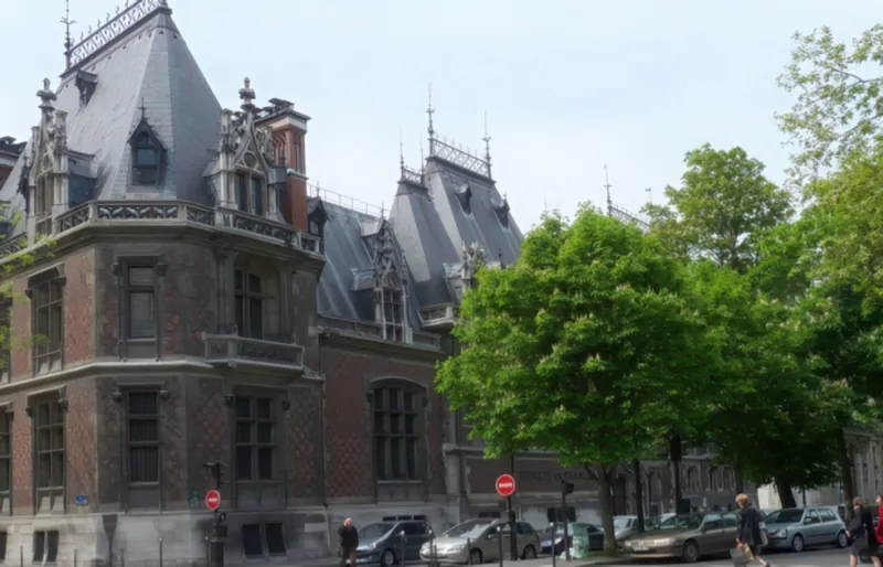 Place du général Catroux