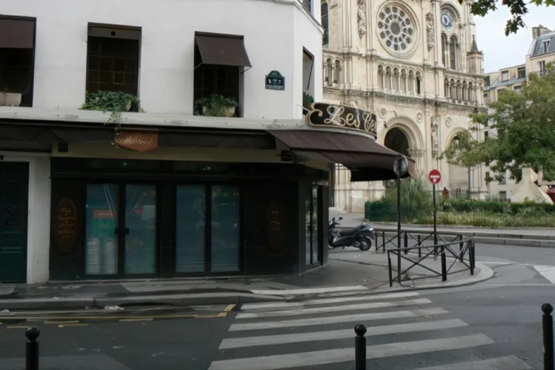 Place Saint-Ambroise