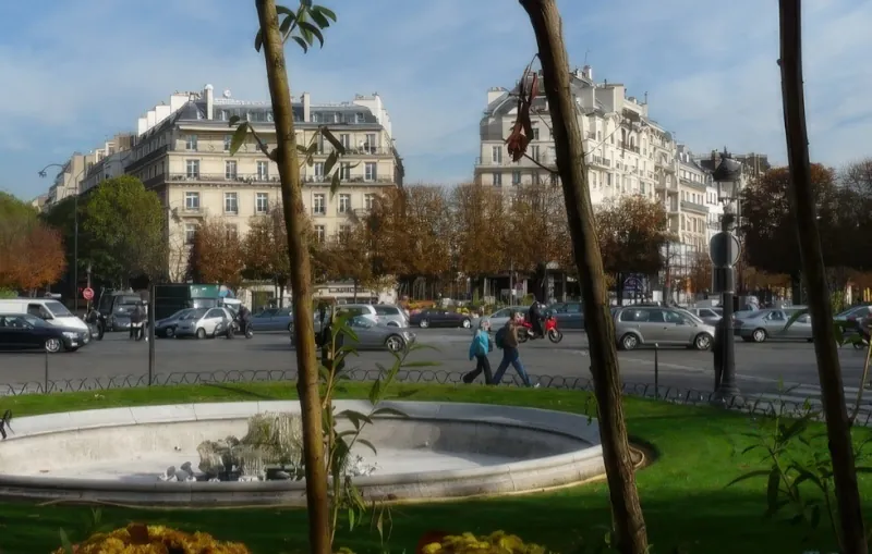 Rond-point des Champs-Elysées