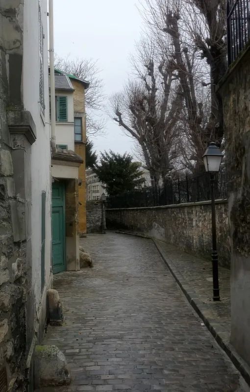 Rue Berton