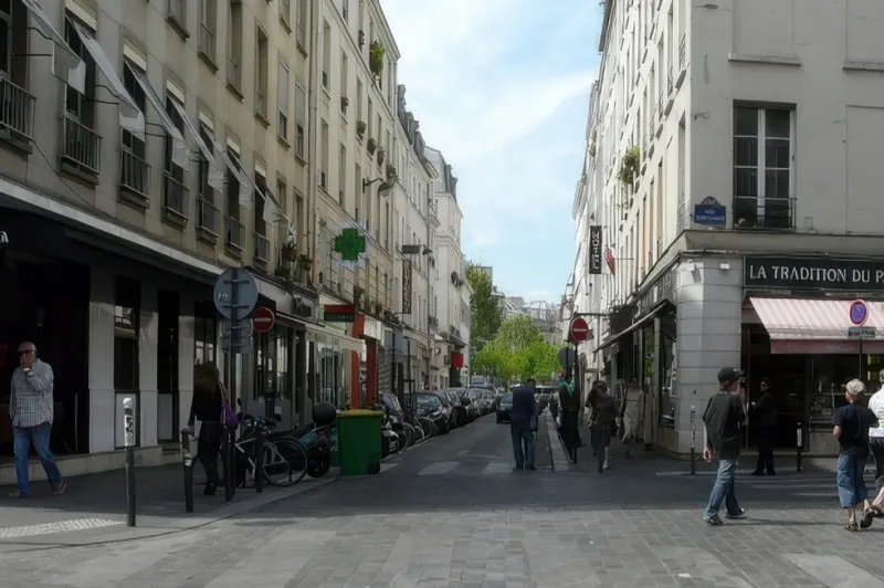 Rue Daval