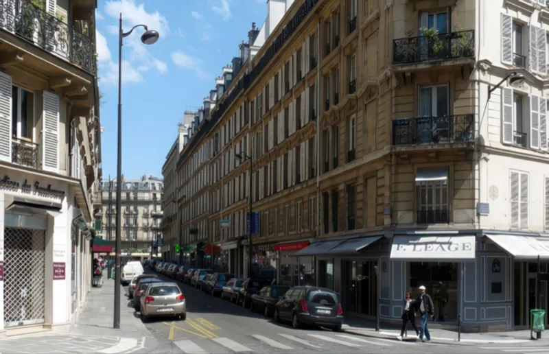 Rue de Berri