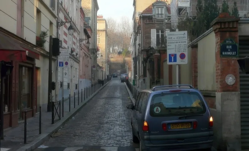 Rue de Lesseps