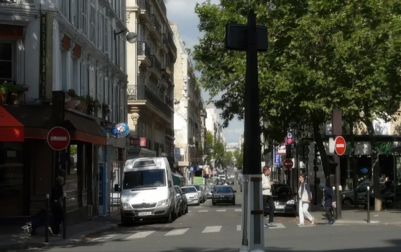 Rue Demours