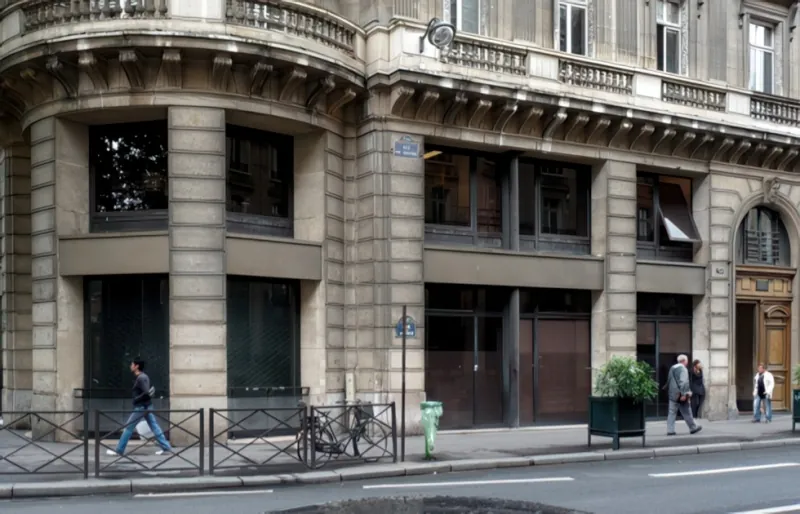 Rue du Louvre