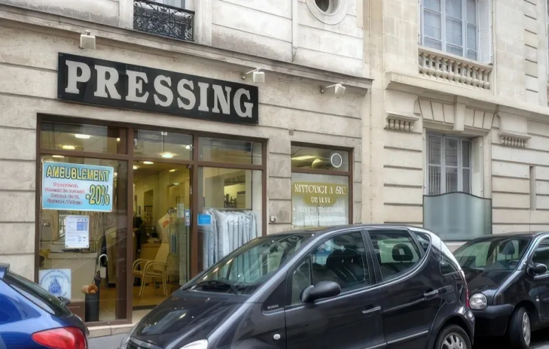 Rue Greuze
