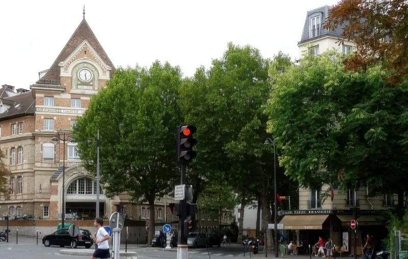 Rue Manin