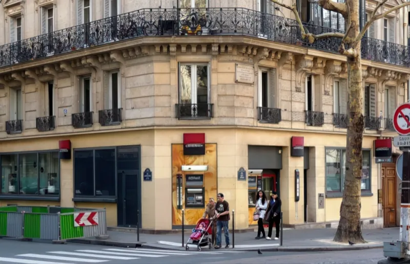 Rue Saint-Antoine