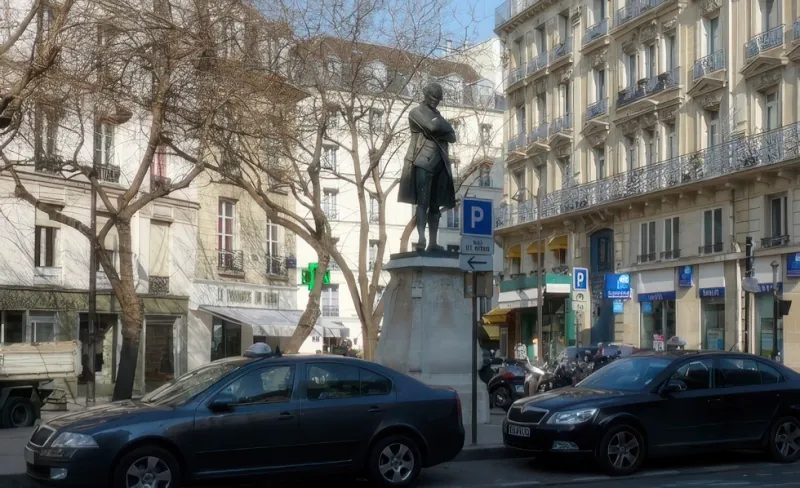 Rue Saint-Antoine