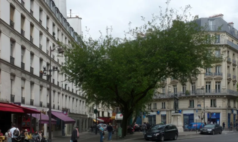 Rue Saint-Antoine