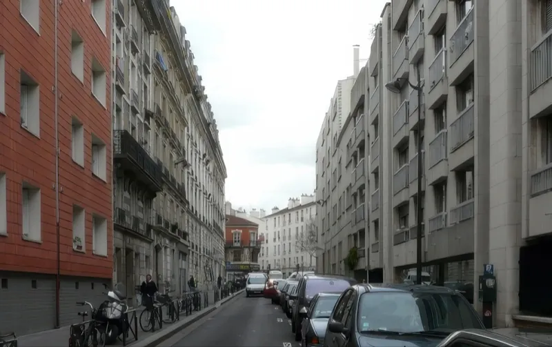 Rue Tolain