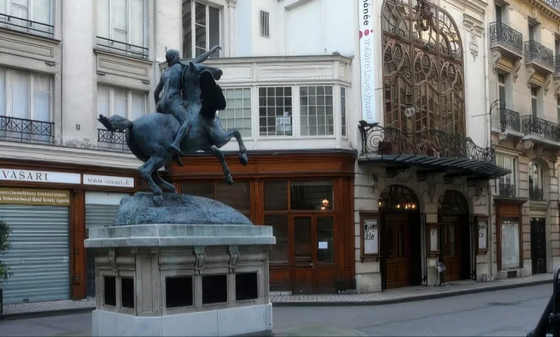 Square de l'Opéra Louis Jouvet