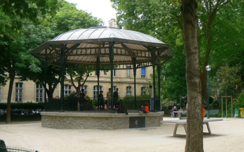 Square Edouard Vaillant