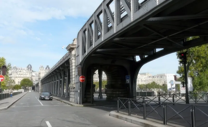 Pont de Bir-Hakeim